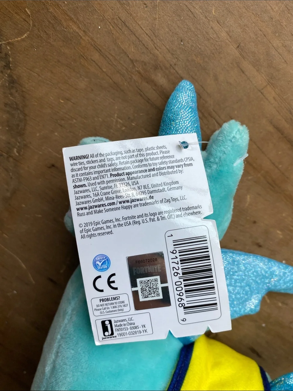 Fortnite Llamacorn Cuddle 2019 NWT Plush